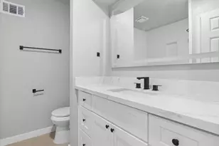 10423 Quiet Hill Rd, La Porte, TX 77571 - Photo 19