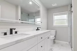 10423 Quiet Hill Rd, La Porte, TX 77571 - Photo 9