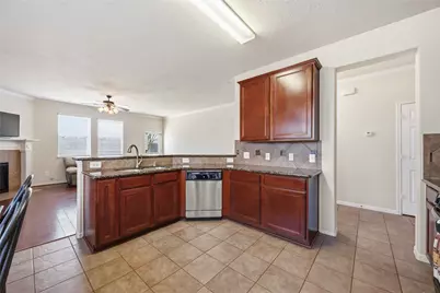 4313 E Meadow Drive, Deer Park, TX 77536 - Photo 9