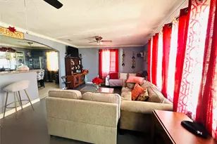 9105 Exeter St, Houston, TX 77093 - Photo 3