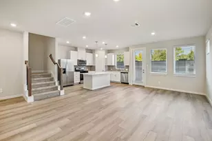 4208 Farm Holw St, Houston, TX 77080 - Photo 13