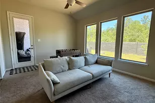 17413 Chestnut Cove Dr, Conroe, TX 77302 - Photo 7