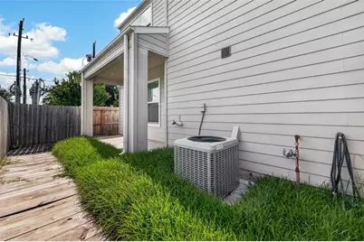 8821 Hollister Pine Court, Houston, TX 77080 - Photo 43