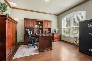 17511 Pecks Park Ct, Tomball, TX 77377 - Photo 13