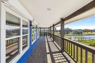 162 Sailfish Dr, Rockport, TX 78382 - Photo 5