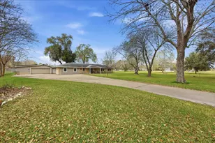 134 Meneley Rd, Winnie, TX 77665 - Photo 11