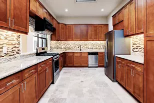 415 White Wing Ln, Houston, TX 77079 - Photo 13