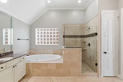 9295 Buffalo Speedway, Houston, TX 77025 - Photo 27