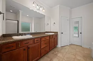 1743 Hill Top Ln, Kingwood, TX 77339 - Photo 25