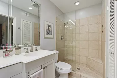 2236 S Piney Point Road #101, Houston, TX 77063 - Photo 15