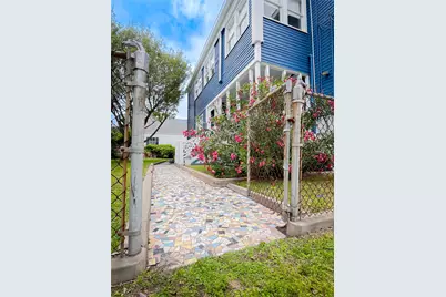 1101 Church Street, Galveston, TX 77550 - Photo 25