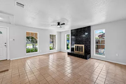 1119 Pinecroft Drive, Sugar Land, TX 77498 - Photo 13