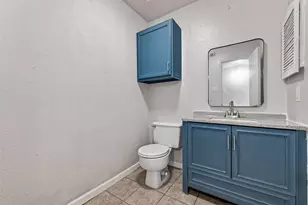 1119 Pinecroft Dr, Sugar Land, TX 77498 - Photo 33