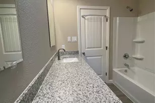 2210 Arapahoe Dr, Rosenberg, TX 77471 - Photo 9