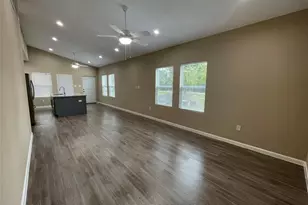 2210 Arapahoe Dr, Rosenberg, TX 77471 - Photo 3