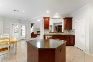 1719 Redstone Manor Dr, Spring, TX 77379 - Photo 9