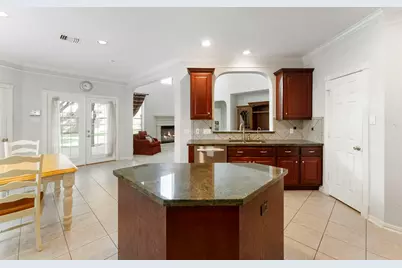 1719 Redstone Manor Drive, Spring, TX 77379 - Photo 9