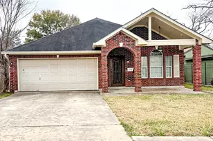 3348 Reeves St, Houston, TX 77004 - Photo 1
