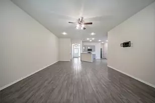 3227 Fairhaven Ln, Rosenberg, TX 77471 - Photo 9