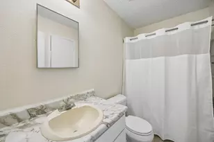 3123 Raccoon Run, Spring, TX 77373 - Photo 9