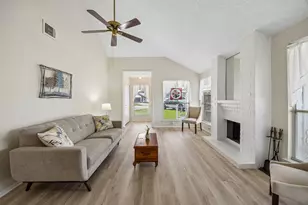 3123 Raccoon Run, Spring, TX 77373 - Photo 3
