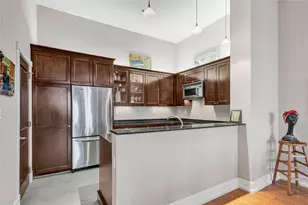 415 Kempner St, Galveston, TX 77550 - Photo 31