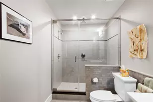 415 Kempner St, Galveston, TX 77550 - Photo 19
