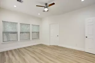 3515 Delhi St, Houston, TX 77022 - Photo 17