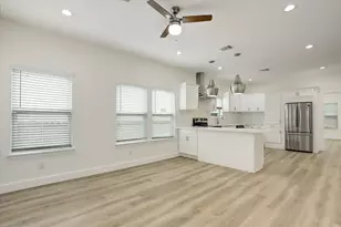 3515 Delhi St, Houston, TX 77022 - Photo 5