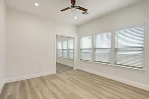 3515 Delhi St, Houston, TX 77022 - Photo 15