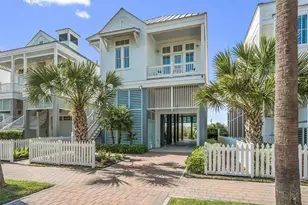 2622 E Seaside Dr, Galveston, TX 77550 - Photo 1
