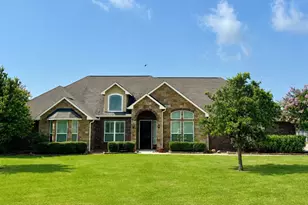 5118 Landon Ln, Baytown, TX 77523 - Photo 1