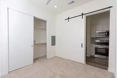 1690 North Loop #320, Houston, TX 77009 - Photo 13