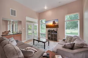 2750 County Rd 48, Rosharon, TX 77583 - Photo 11