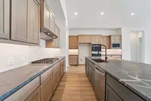 9906 Hunters Run Dr, Missouri City, TX 77459 - Photo 9