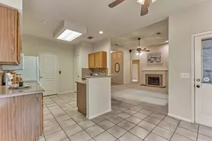 38 Tranquil Glade Pl, The Woodlands, TX 77381 - Photo 17