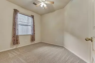 38 Tranquil Glade Place, The Woodlands, TX 77381 - Photo 31