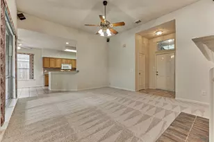 38 Tranquil Glade Pl, The Woodlands, TX 77381 - Photo 11