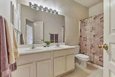 38 Tranquil Glade Place, The Woodlands, TX 77381 - Photo 35