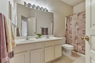 38 Tranquil Glade Pl, The Woodlands, TX 77381 - Photo 35
