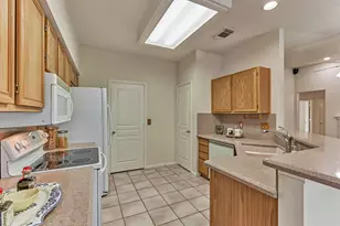 38 Tranquil Glade Pl, The Woodlands, TX 77381 - Photo 19