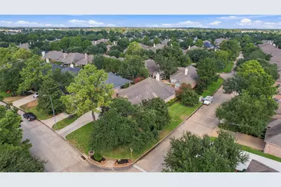 1227 Maiden Way Drive, Spring, TX 77379 - Photo 43