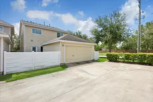 11926 Jelicoe Dr, Houston, TX 77047 - Photo 19