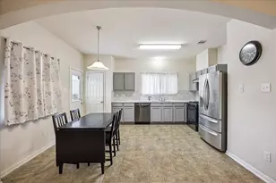 11926 Jelicoe Dr, Houston, TX 77047 - Photo 3