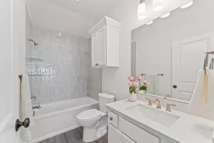 8818 Hollywood Garden Ln, Houston, TX 77080 - Photo 21