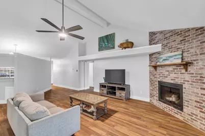 4026 Bentley Drive, Pearland, TX 77584 - Photo 7