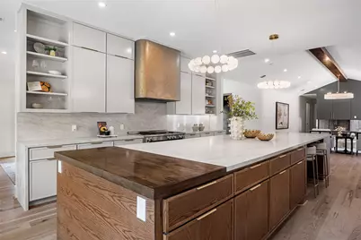 5642 Pine Forest Road, Houston, TX 77056 - Photo 17