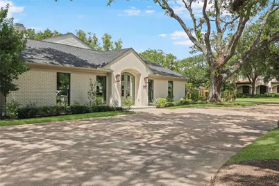 5642 Pine Forest Road, Houston, TX 77056 - Photo 1
