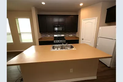 9843 Swindale Ridge Lane, Houston, TX 77044 - Photo 5