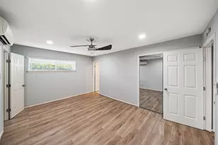 311 Hawthorne St, Houston, TX 77006 - Photo 13